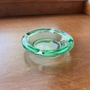 Mint glass ashtray